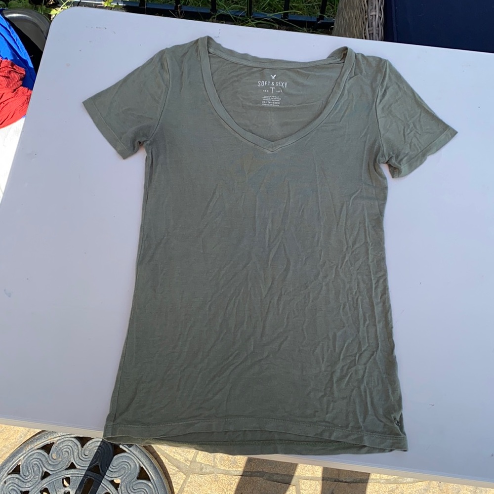 AE light green tshirt